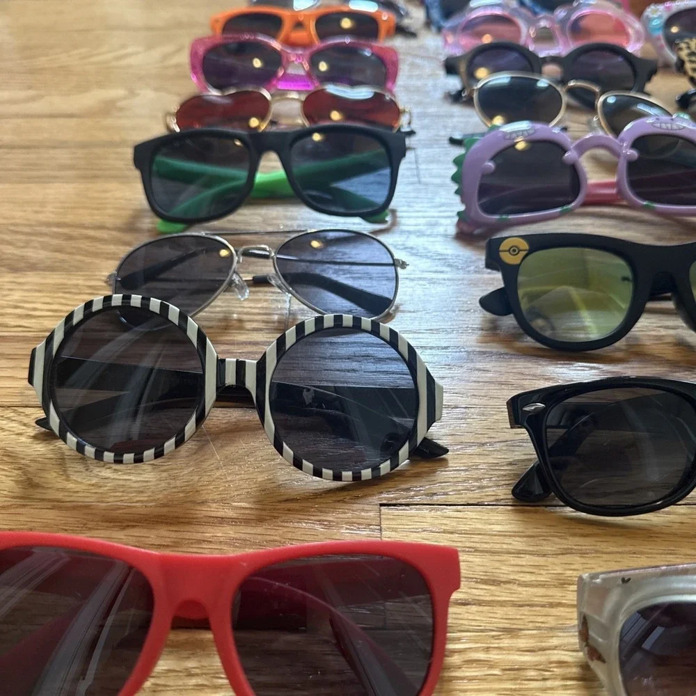 Lot Of 40 Mixed KIDS Sunglasses MultiColor & Styles: Wayfarer-Wrap-Round-Square